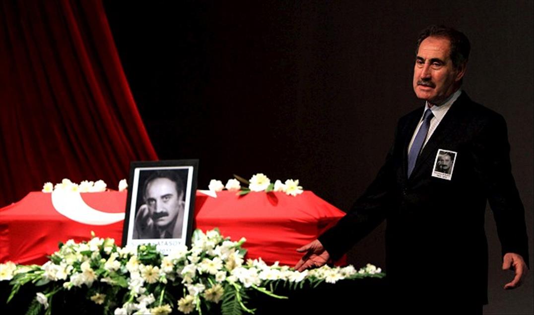 OYUNCU SONMEZ ATASOY