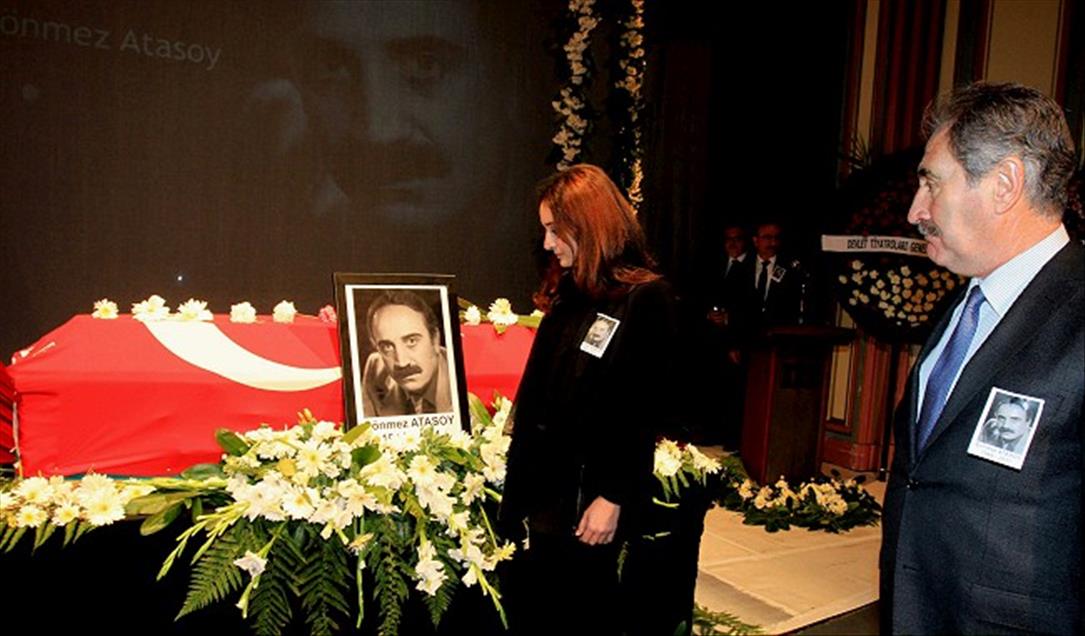 OYUNCU SONMEZ ATASOY