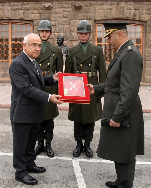TBMM MUHAFIZ VE TOREN TABUR KOMUTANLIGI'NIN DEVIR TESLIM TORENI