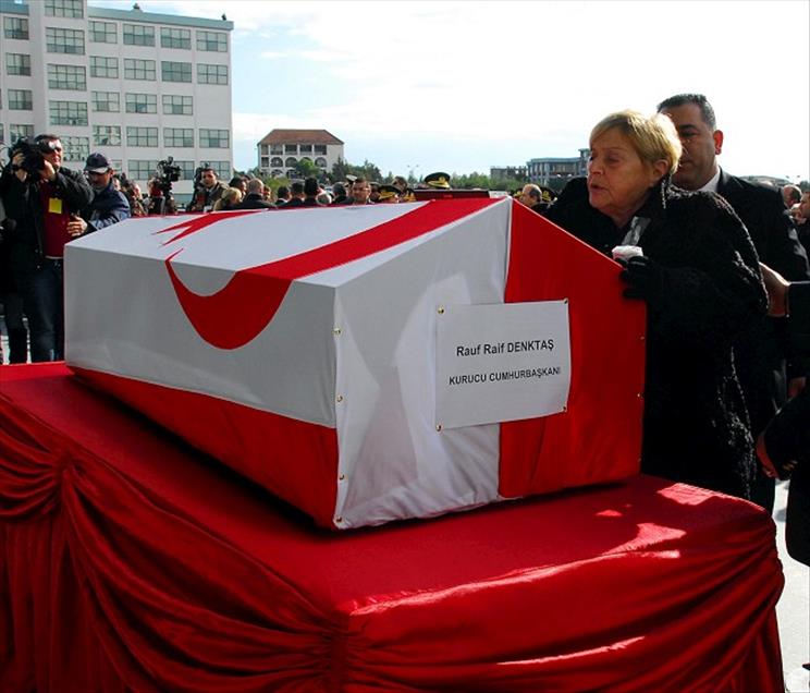 DENKTAS ICIN YDU'DE CENAZE TORENI