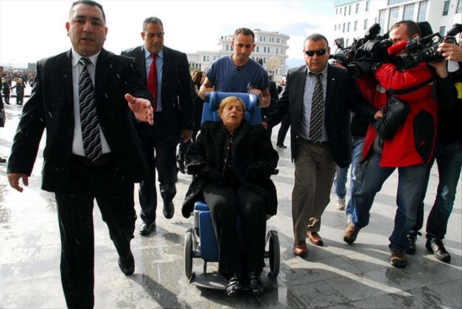 DENKTAS ICIN YDU'DE CENAZE TORENI