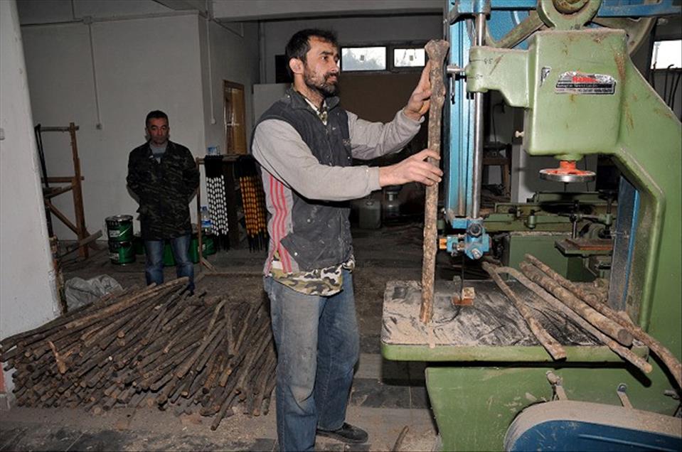 CINLILER'IN YENI HEDEFI ''DEVREK BASTONU''
