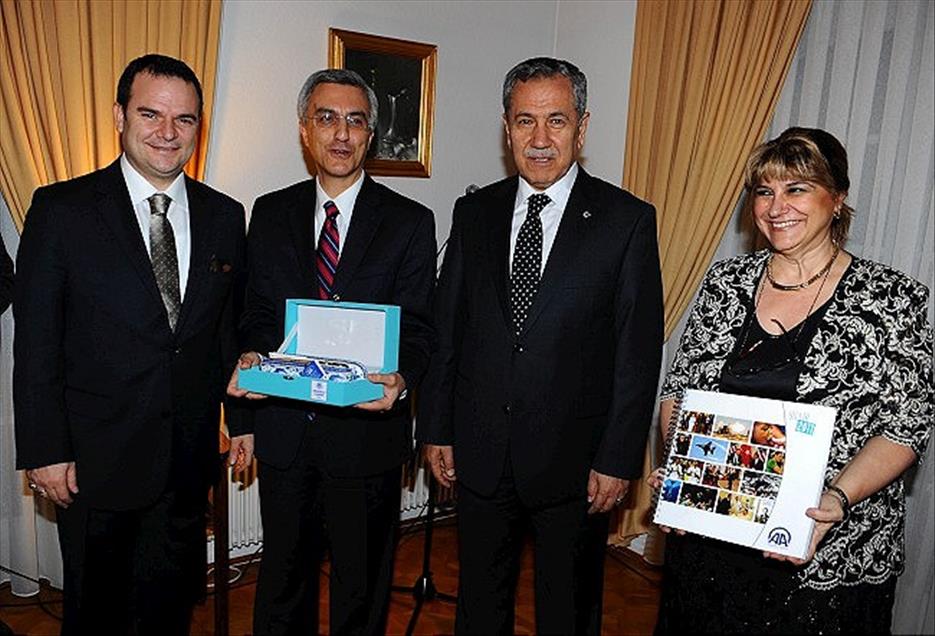 BASBAKAN YARDIMCISI BULENT ARINC