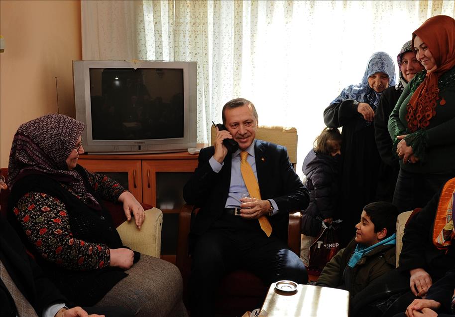BASBAKAN ERDOGAN'IN EV ZIYARETI