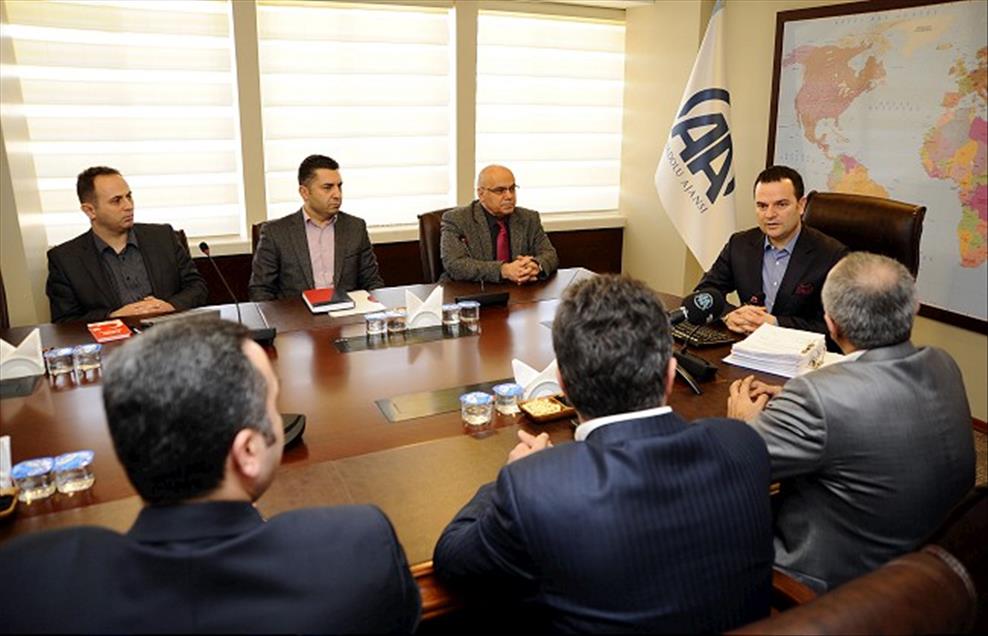 MEDYA-IS'TEN AA'YA ZIYARET
