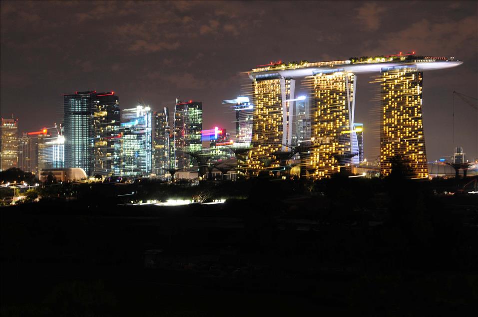 YASAKLARIN OZGURLESTIRDIGI ULKE SINGAPUR