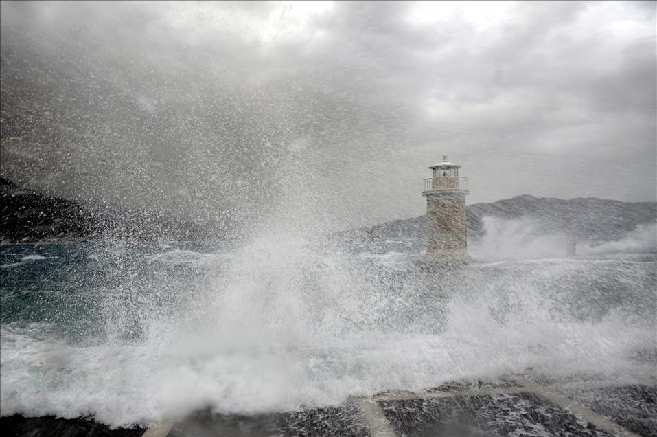 MUGLA'DA FIRTINA