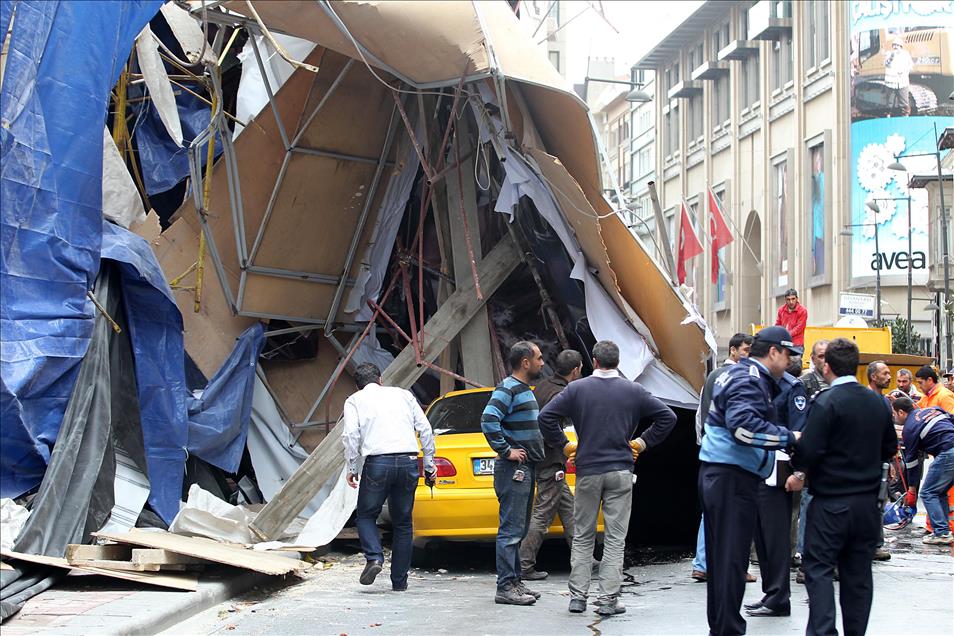 ISTANBUL'DAKI SIDDETLI LODOS