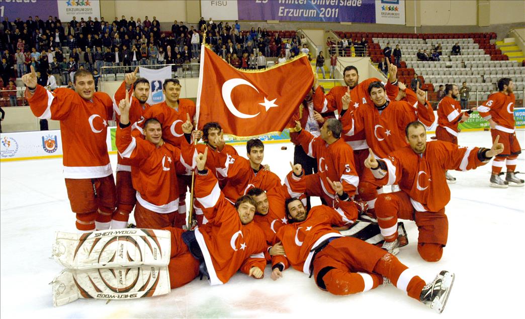 ERKEKLER BUZ HOKEYI DUNYA SAMPIYONASI 3. KLASMAN MUSABAKALARI