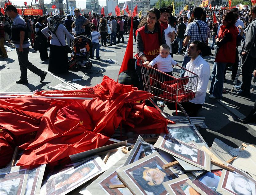 1 MAYIS EMEK VE DAYANISMA GUNU