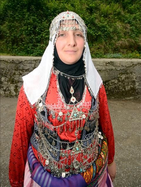 CEPNI KADINLARININ ASIRLARDIR VAZGECEMEDIGI MODA