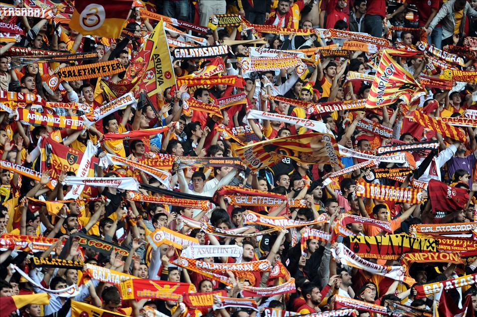 GALATASARAY SAMPIYONLUGU KUTLUYOR