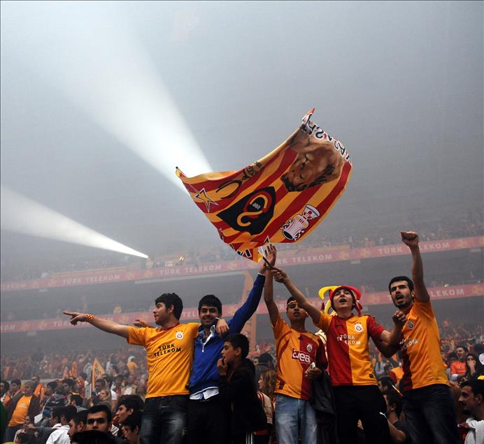 GALATASARAY SAMPIYONLUGU KUTLUYOR