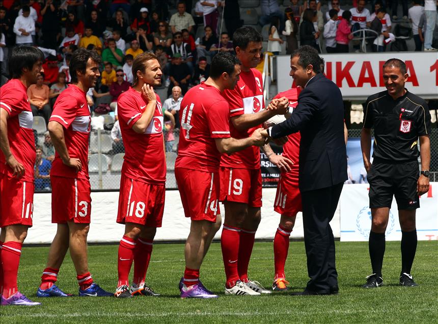SOHRETLER KARMASI ILE AMPUTE FUTBOL MILLI TAKIMI FUTBOL MACI