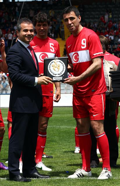 SOHRETLER KARMASI ILE AMPUTE FUTBOL MILLI TAKIMI FUTBOL MACI