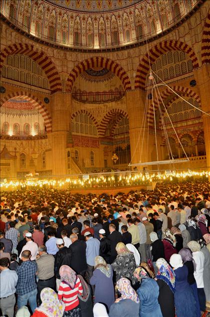 EDIRNE'DE REGAIP KANDILI