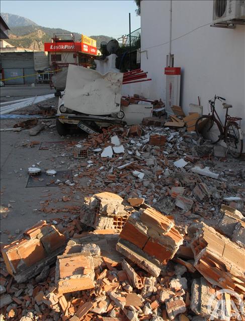 MUGLA OLUDENIZ'DEKI 6 SIDDETINDEKI DEPREM