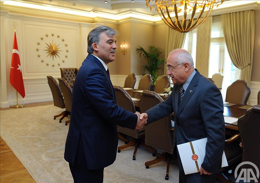 CUMHURBASKANI ABDULLAH GUL'UN KABULU