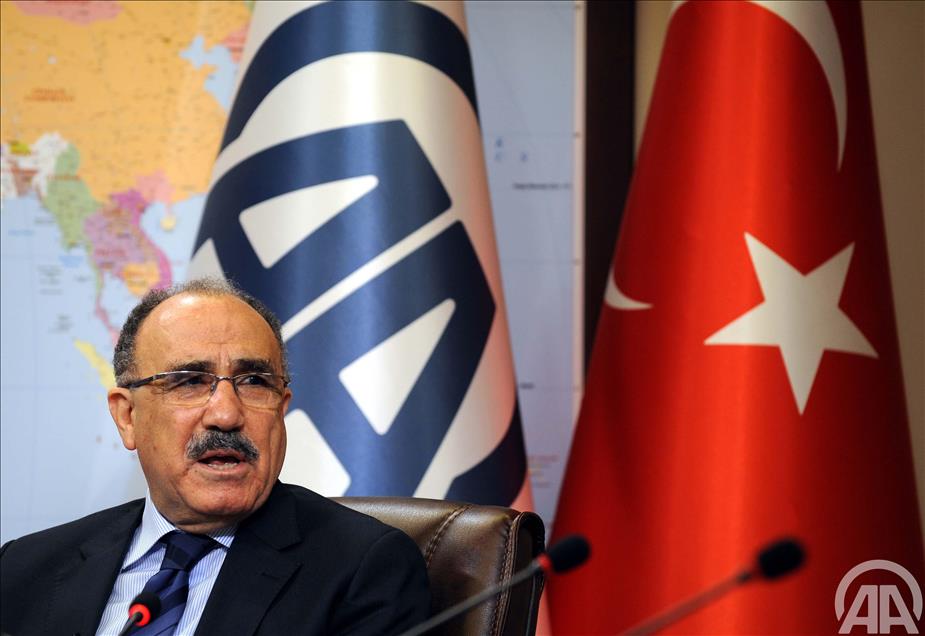 BASBAKAN YARDIMCISI ATALAY, AA EDITOR MASASI'NDA