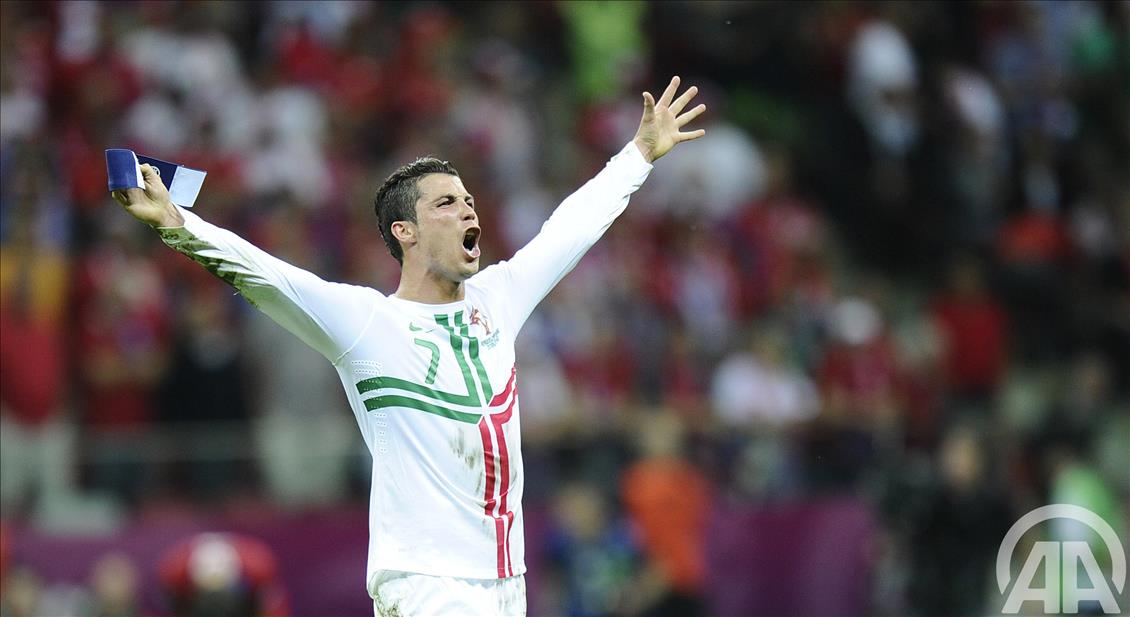 PORTEKIZ YARI FINALDE