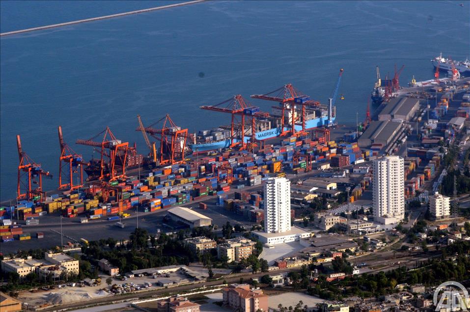 AA, ADANA VE MERSIN'I GOKYUZUNDEN FOTOGRAFLADI