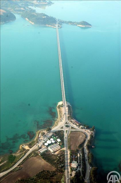 AA, ADANA VE MERSIN'I GOKYUZUNDEN FOTOGRAFLADI