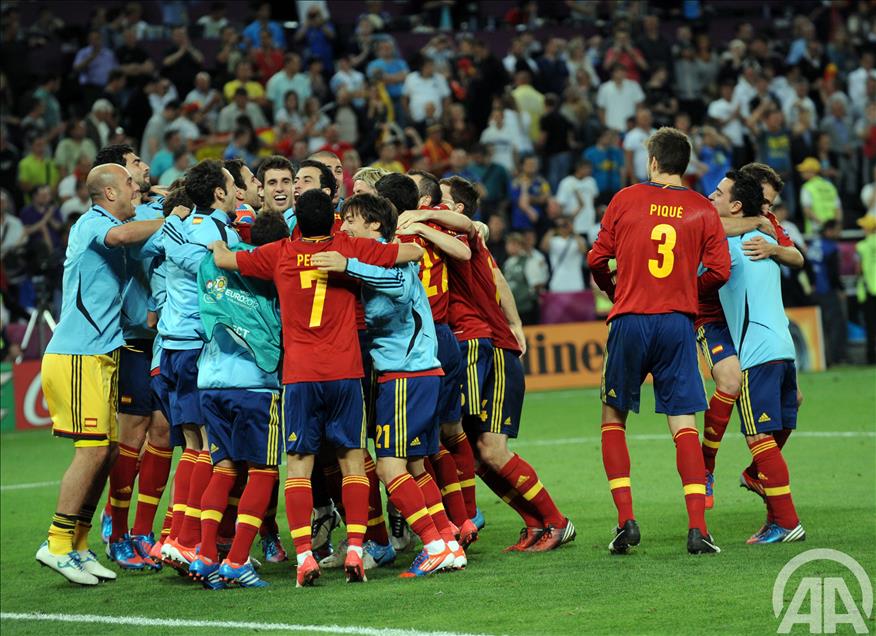 EURO 2012 ISPANYA - PORTEKIZ YARI FINAL MACI