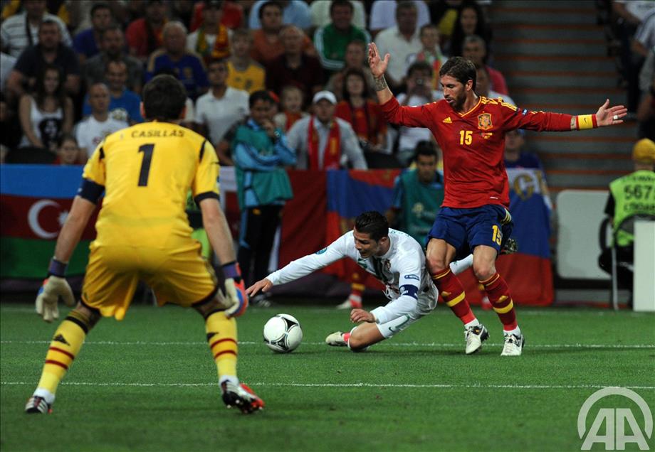 EURO 2012 ISPANYA - PORTEKIZ YARI FINAL MACI
