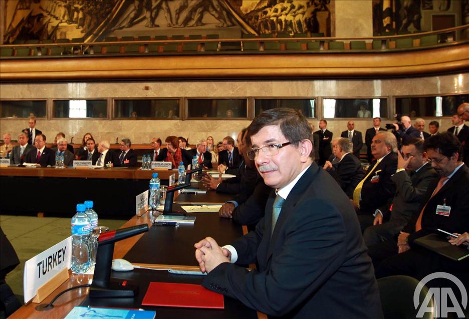 CENEVRE'DE SURIYE ZIRVESI