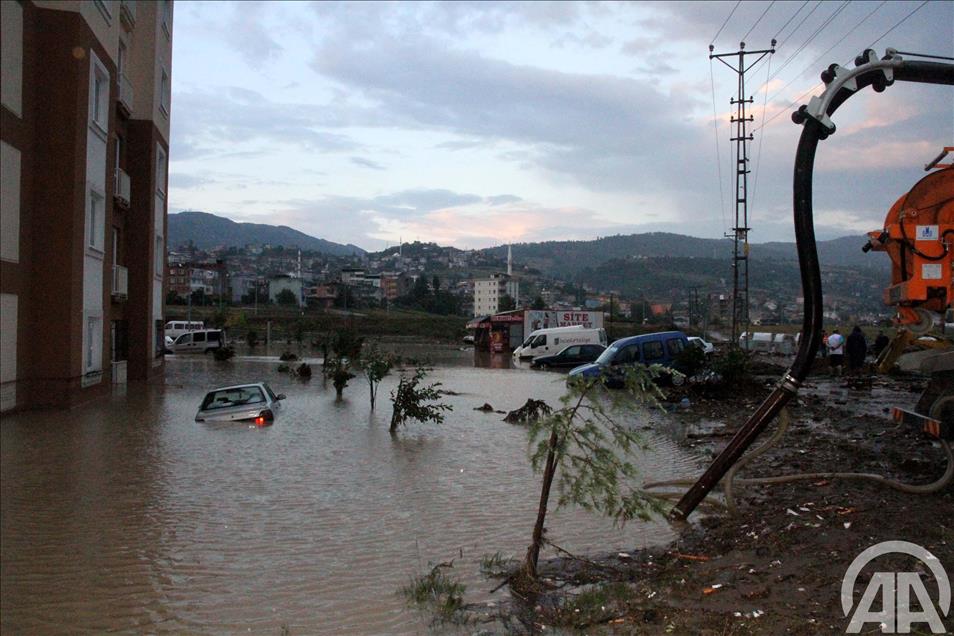 SAMSUN'DA SEL