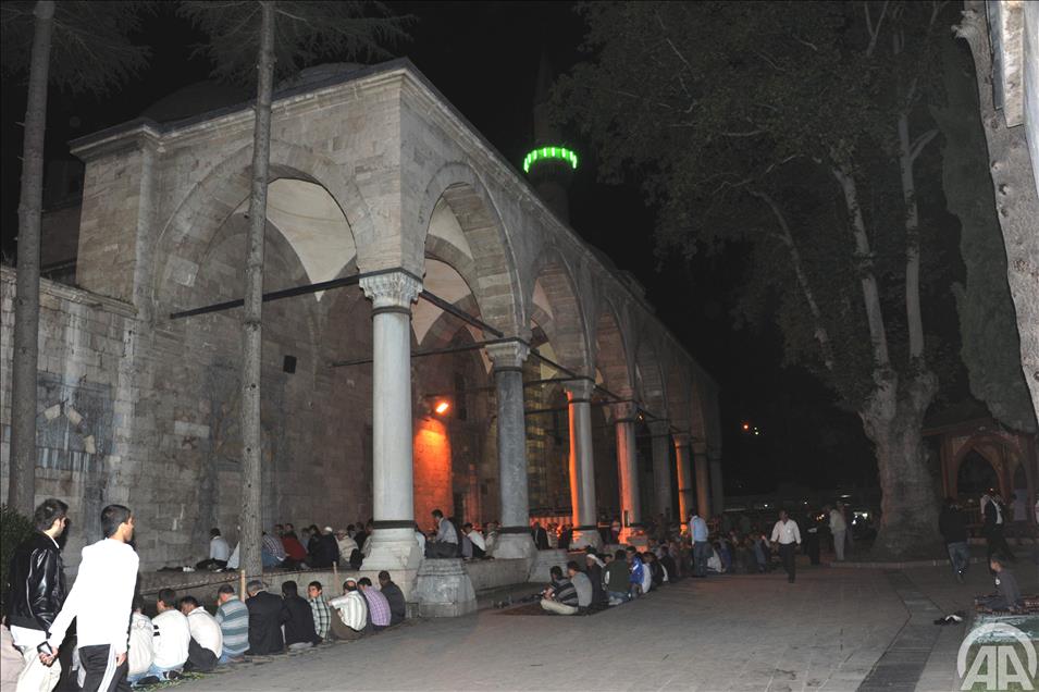 BERAT KANDILI