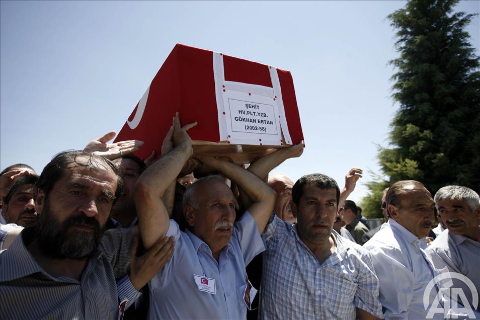 SEHIT PILOTLARIMIZI UGURLUYORUZ