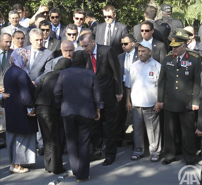SEHIT PILOTLARIMIZI UGURLUYORUZ