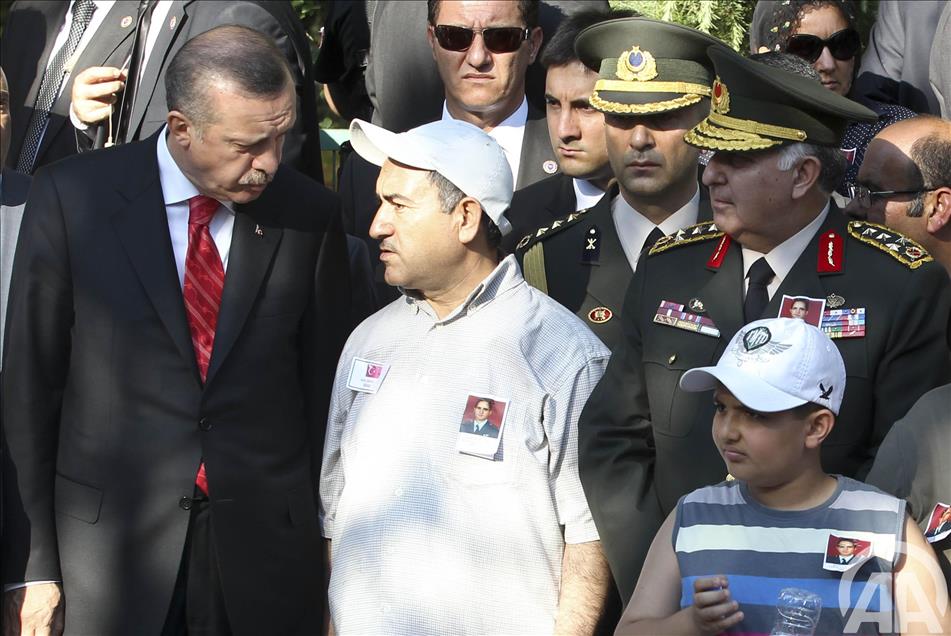 SEHIT PILOTLARIMIZI UGURLUYORUZ