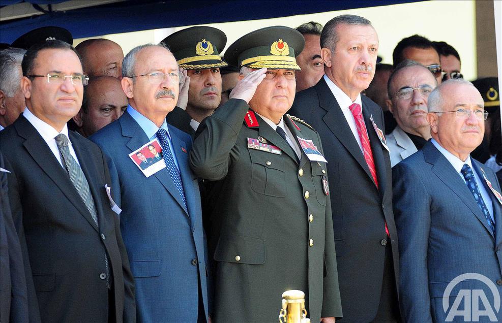 SEHIT PILOTLARIMIZI UGURLUYORUZ
