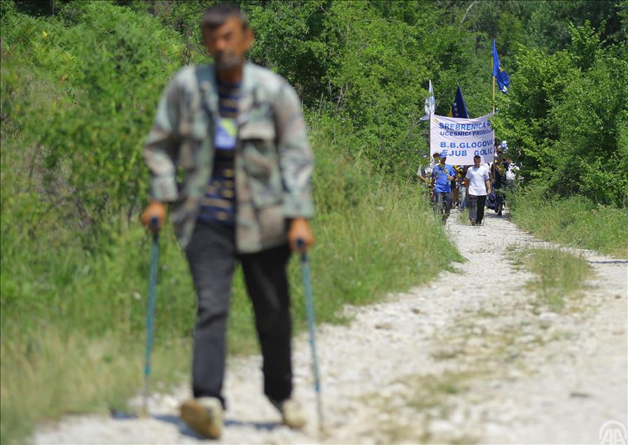 ''OLUM YOLUNDA BARIS YURUYUSU'' BASLADI