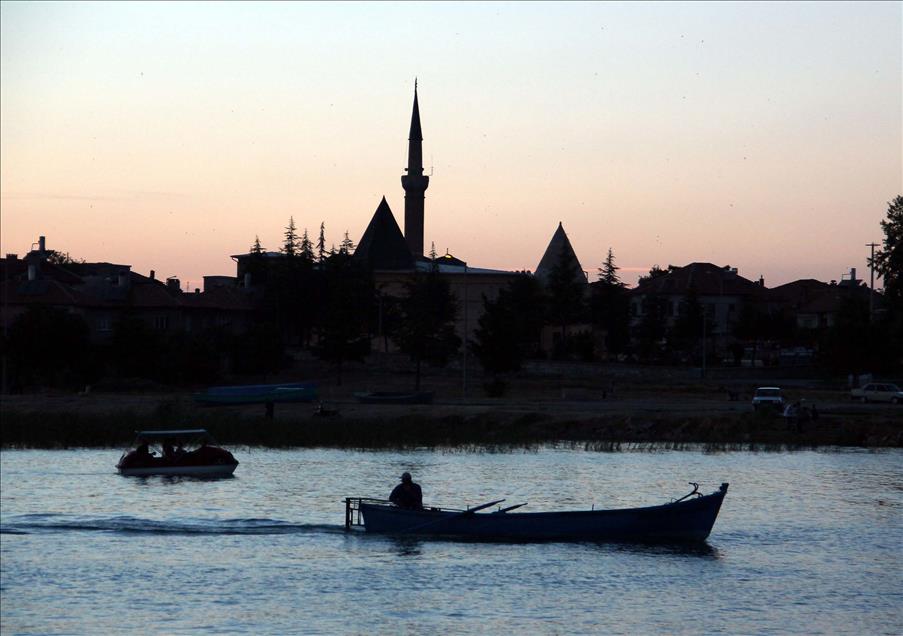 AHSAP VE CINININ MUHTESEM UYUMU: ESREFOGLU CAMII