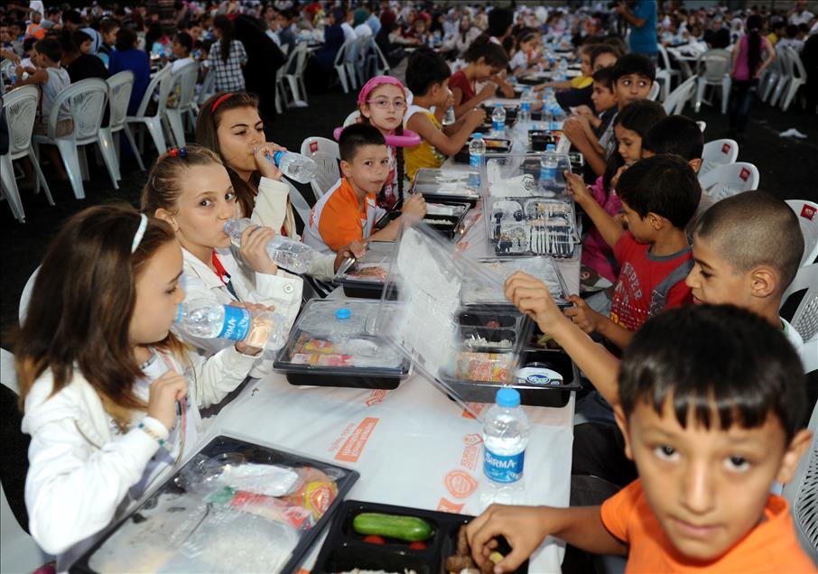 ESENLER'DE ''COCUK IFTARI''