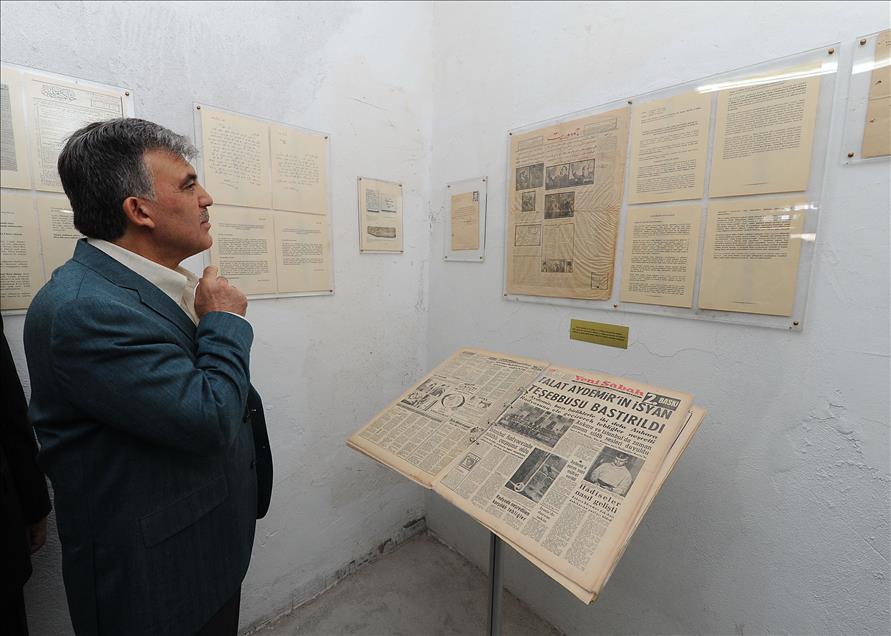 CUMHURBASKANI ABDULLAH GUL