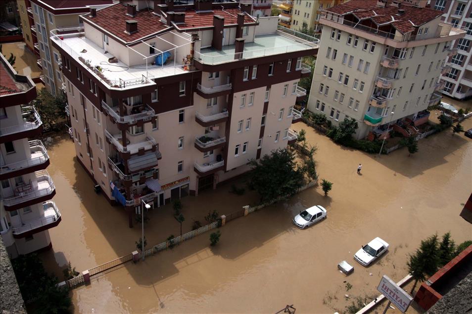 SAMSUN'DA SIDDETLI YAGIS