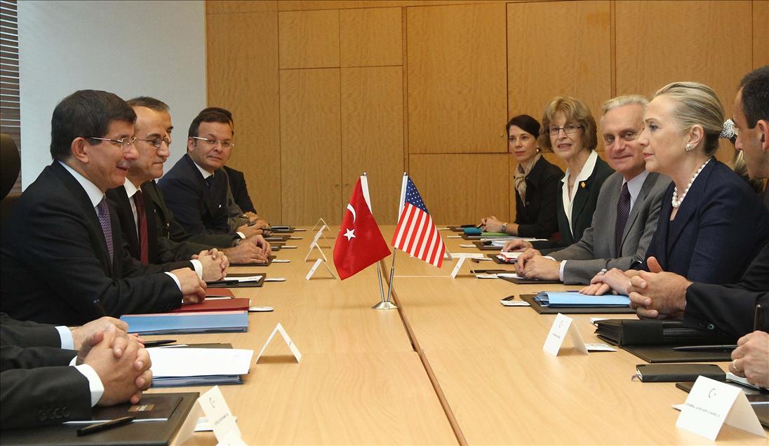 DAVUTOGLU-CLINTON