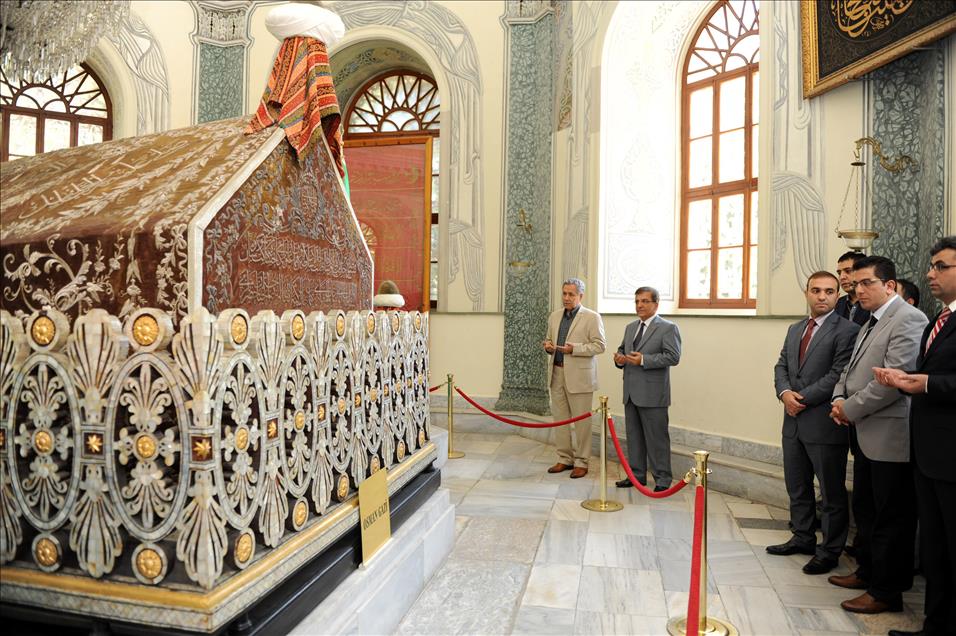 BASBAKAN YARDIMCISI BULENT ARINC