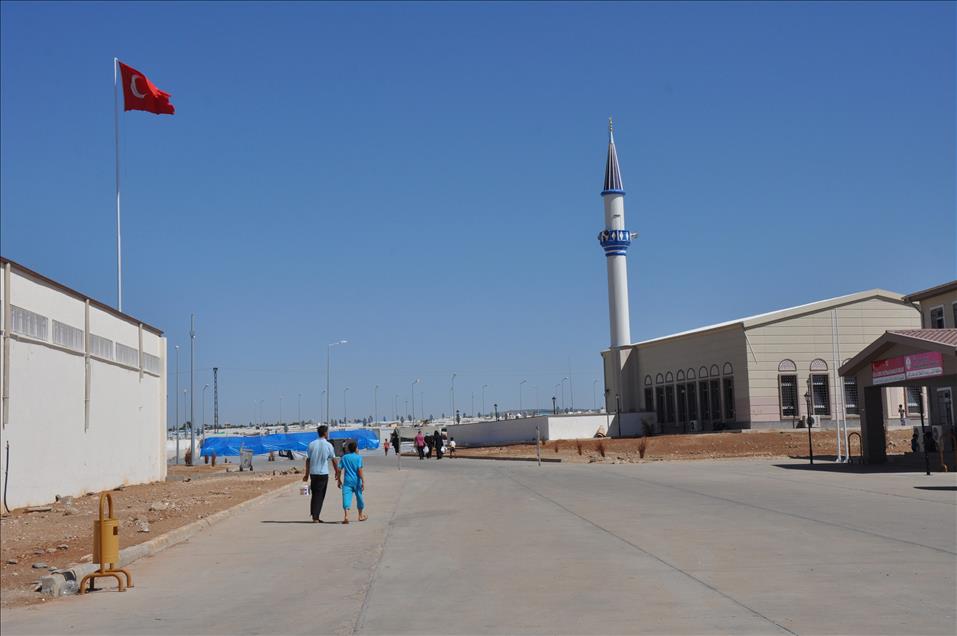 SURIYELILERE TURKIYE'NIN SEFKAT ELI
