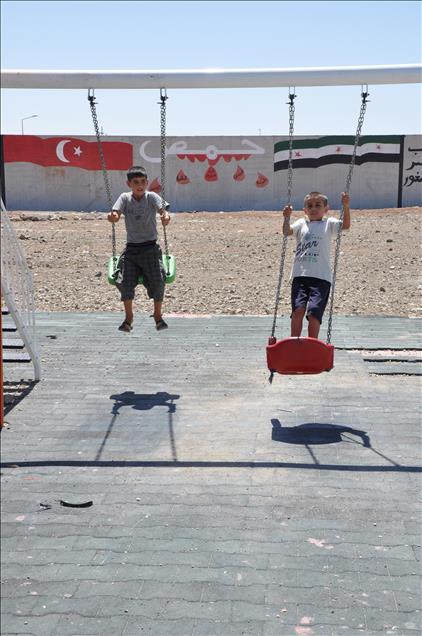 SURIYELILERE TURKIYE'NIN SEFKAT ELI