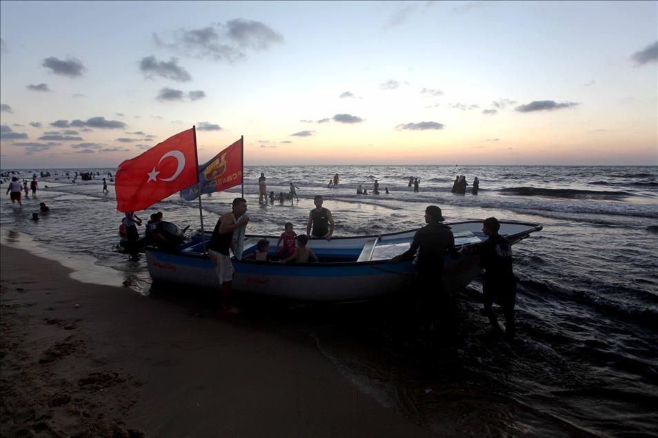 GAZZE'DE SICAK HAVA