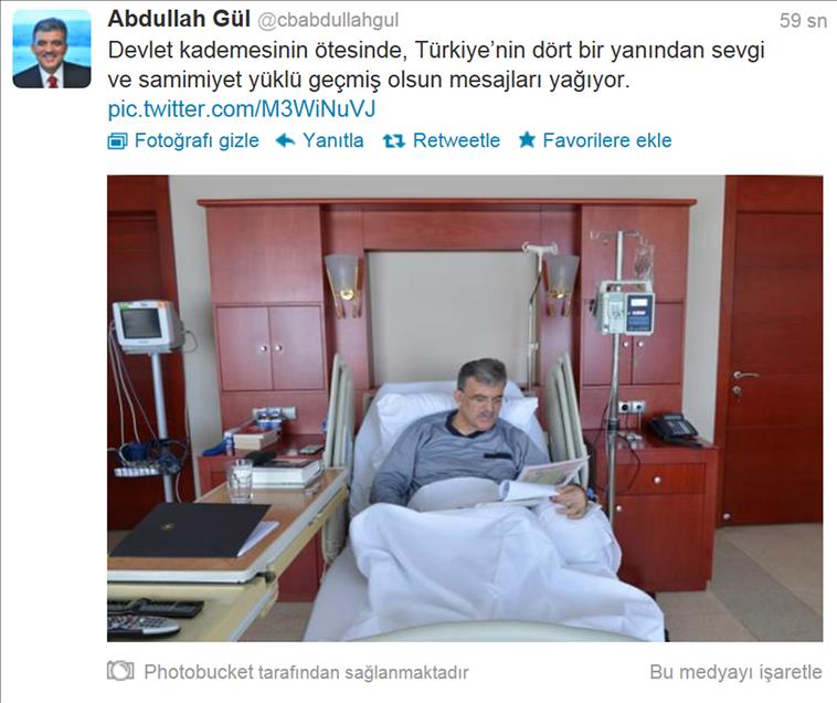 CUMHURBASKANI GUL, BUYUK ZAFER'I HASTANEDEN KUTLADI