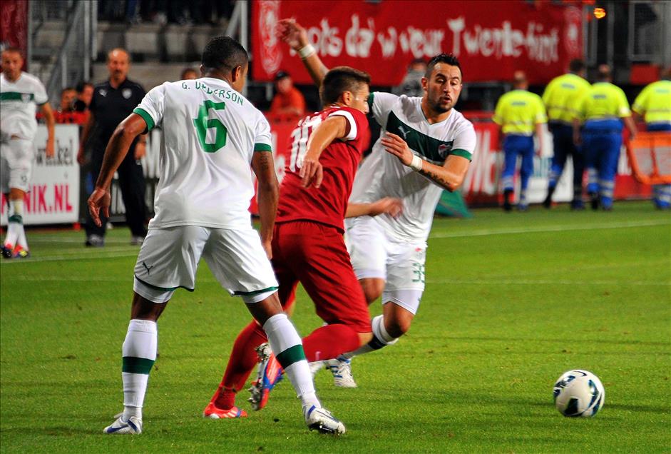 TWENTE-BURSASPOR