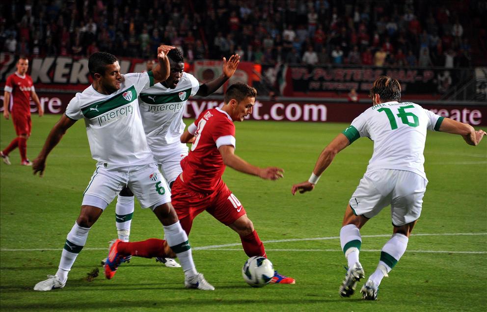 TWENTE-BURSASPOR
