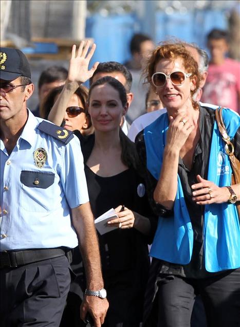 BM OZEL TEMSILCISI UNLU AKTRIS ANGELINA JOLIE, ISLAHIYE DEKI SUR