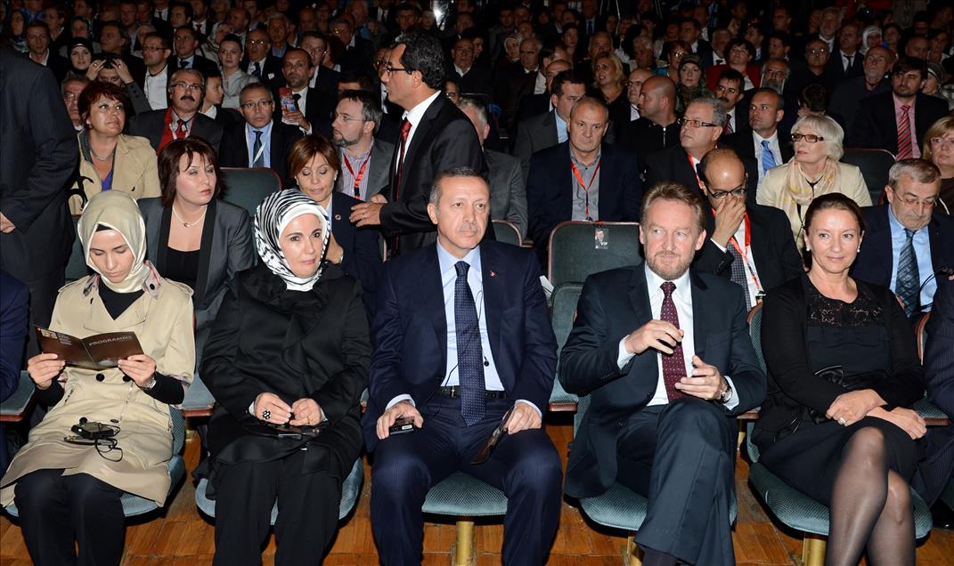 BASBAKAN ERDOGAN'A "ISA BEY ISHAKOVIC" ODULU